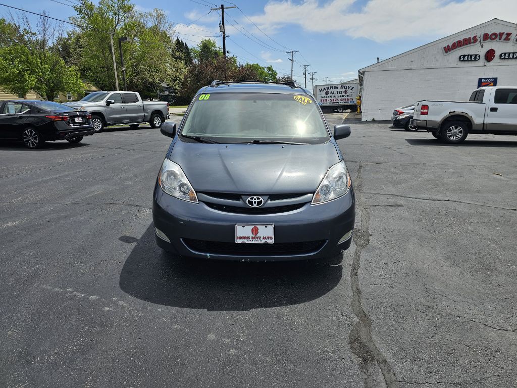 2008 Toyota Sienna Image 3
