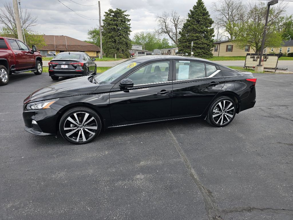 2020 Nissan Altima Image 3