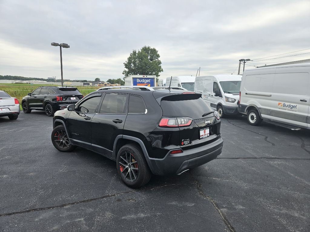 2019 Jeep Cherokee Image 8