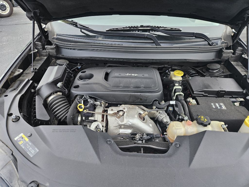 2019 Jeep Cherokee Image 14