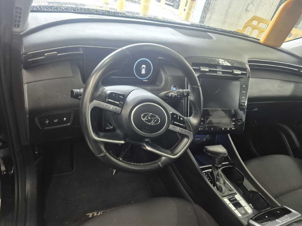 2022 Hyundai Tucson Image 3