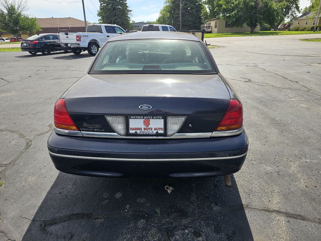 1999 Ford Crown Victoria Image 5