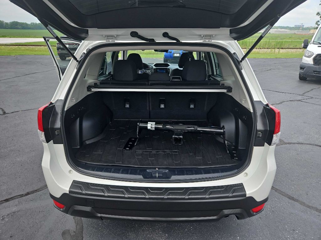 2021 Subaru Forester Image 10