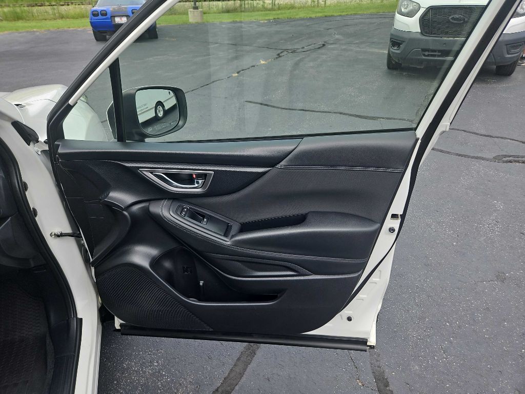 2021 Subaru Forester Image 17