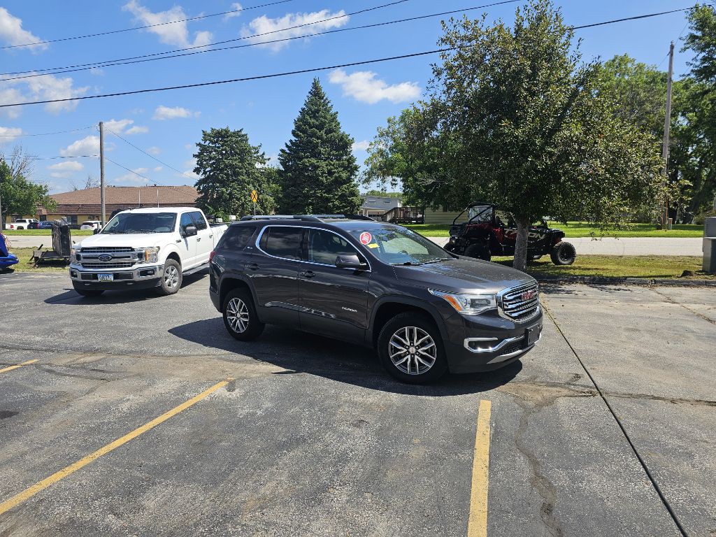 2017 GMC Acadia Image 8