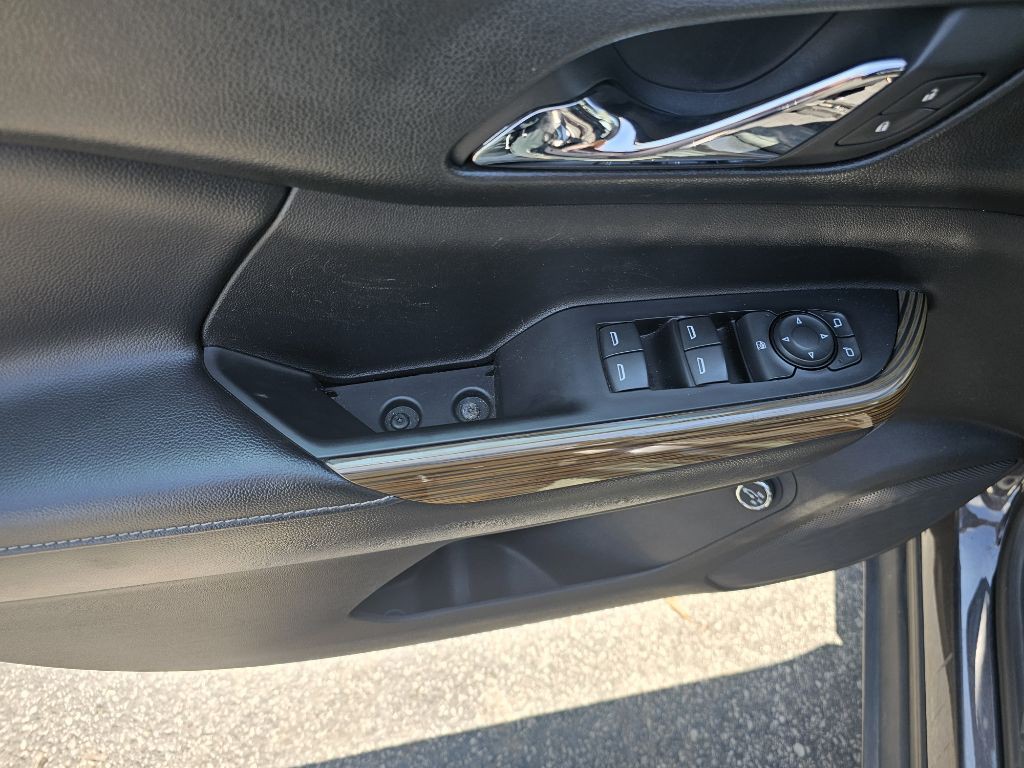 2017 GMC Acadia Image 14