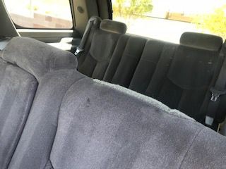 2004 Chevrolet Tahoe Image 3