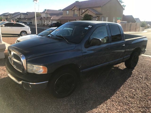 2002 Dodge Ram 1500 Image 2