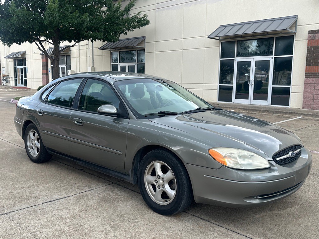 2003 Ford Taurus Image 3