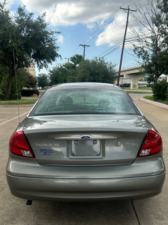 2003 Ford Taurus Image 5