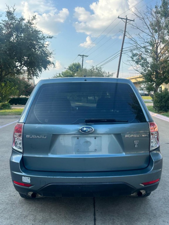2009 Subaru Forester Image 10