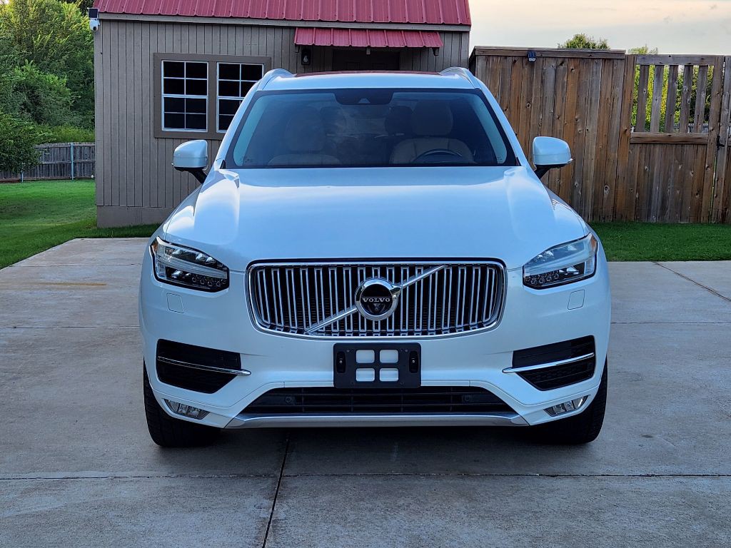2016 Volvo XC90 Image 2