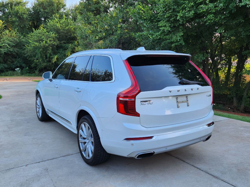 2016 Volvo XC90 Image 11