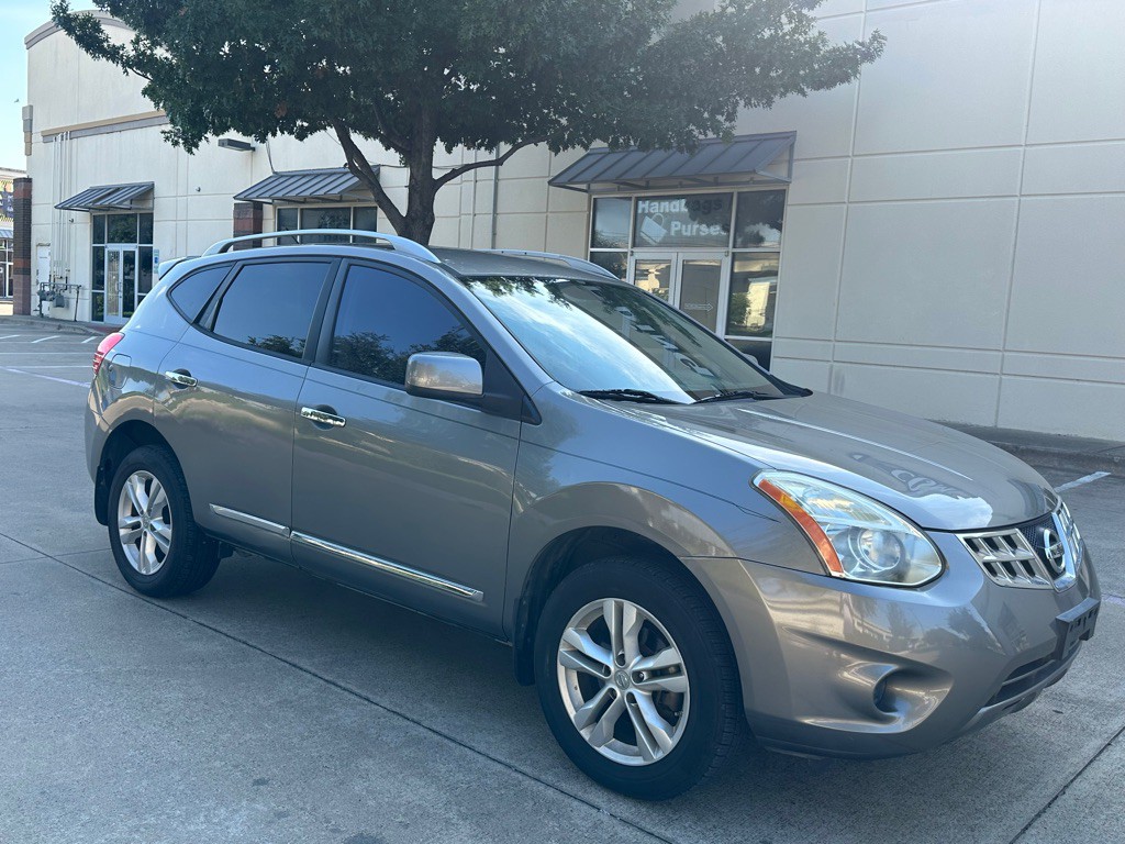 2012 Nissan Rogue Image 2
