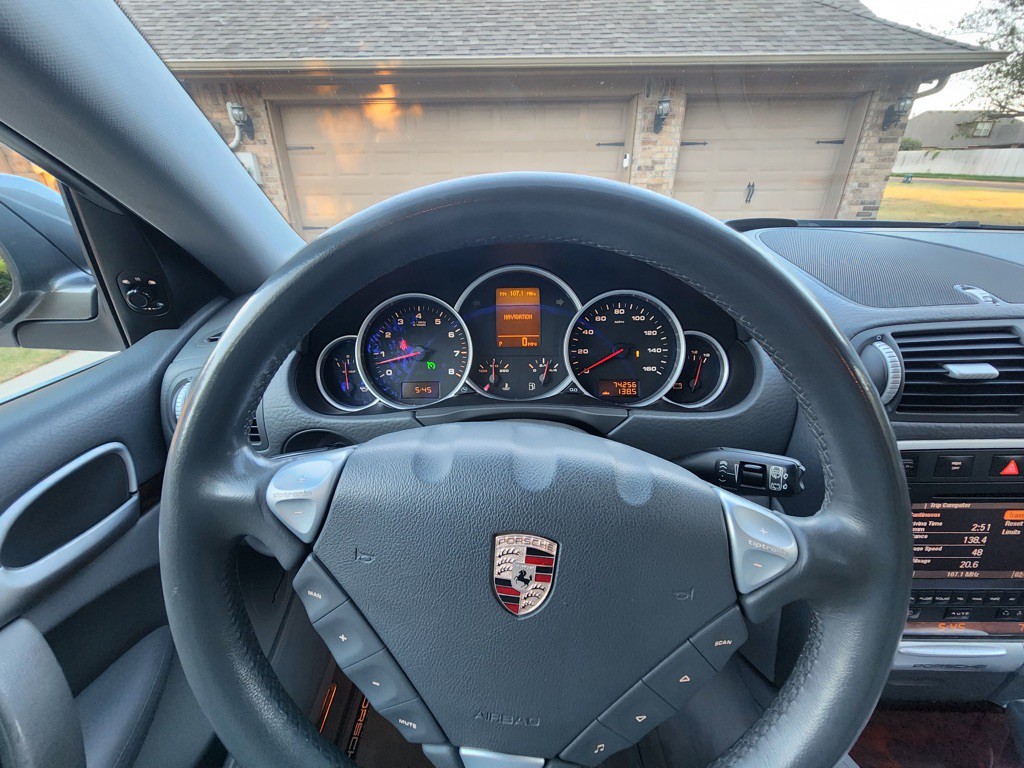 2008 Porsche Cayenne Image 16