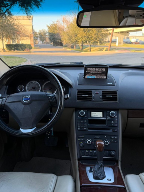 2013 Volvo XC90 Image 11