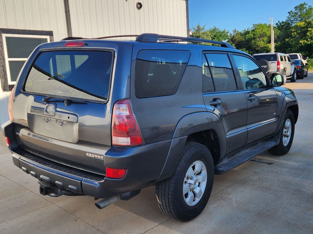2004 Toyota 4Runner Image 3