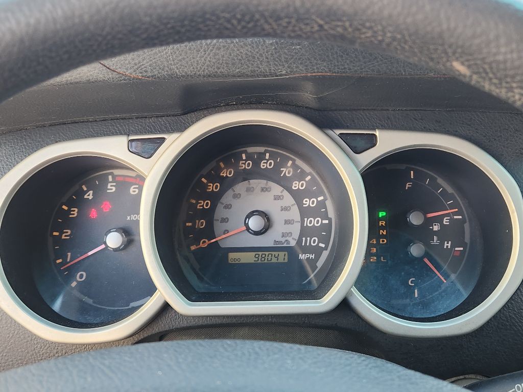 2004 Toyota 4Runner Image 7