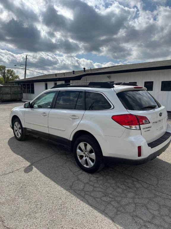 2012 Subaru Outback Image 5