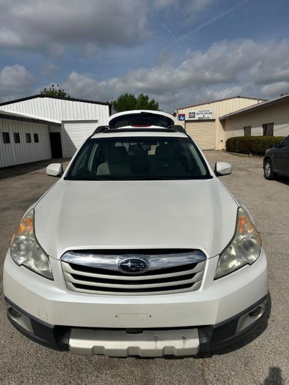 2012 Subaru Outback Image 14