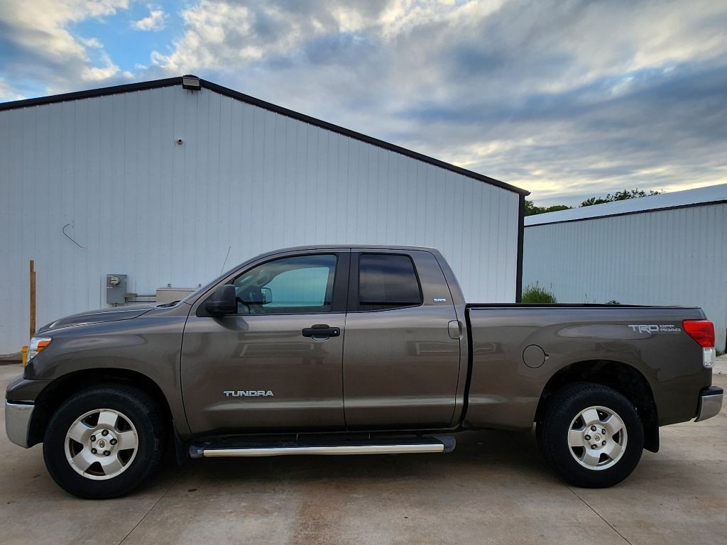 2010 Toyota Tundra Image 7
