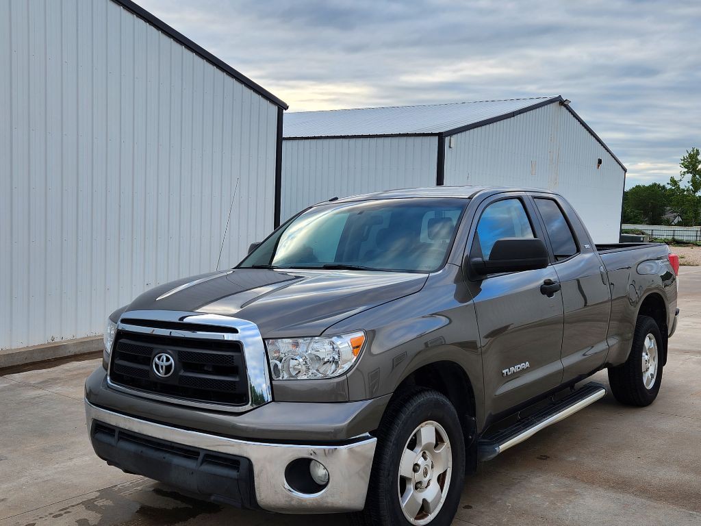 2010 Toyota Tundra Image 3