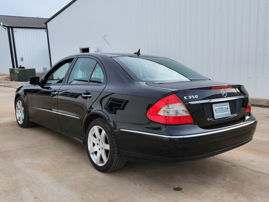 2007 Mercedes-Benz E-Class Image 3