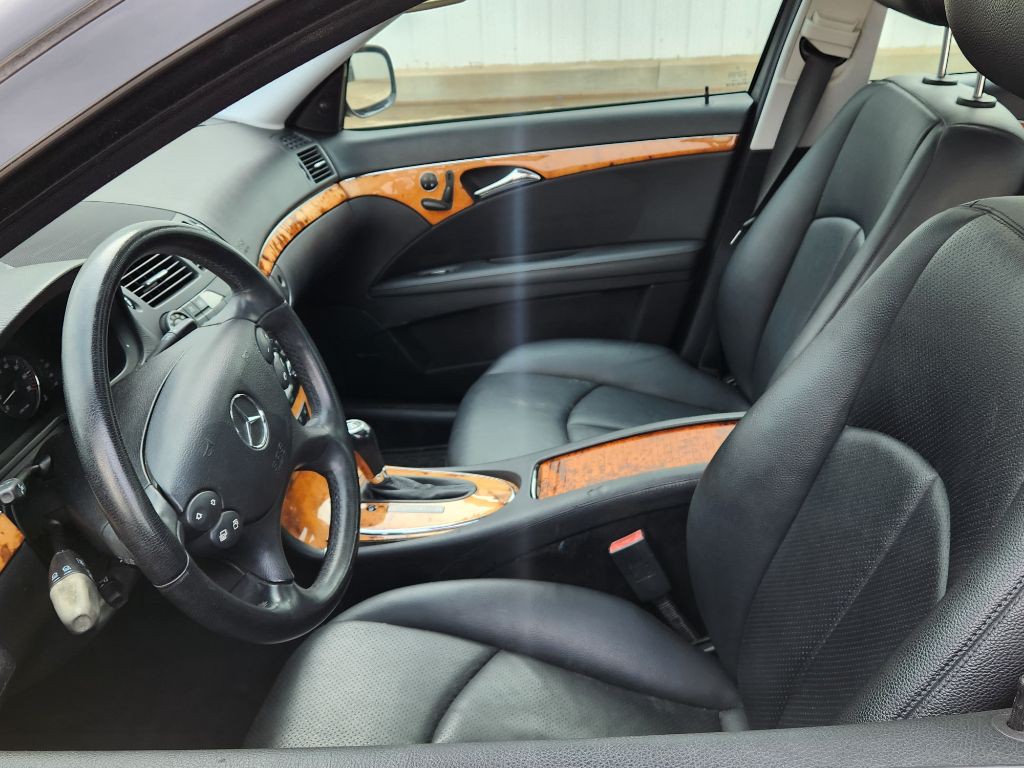 2007 Mercedes-Benz E-Class Image 6