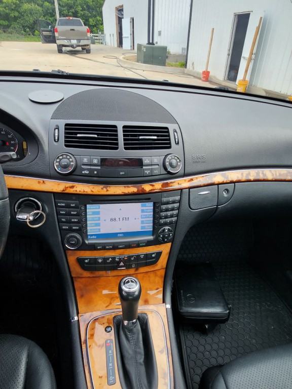 2007 Mercedes-Benz E-Class Image 7