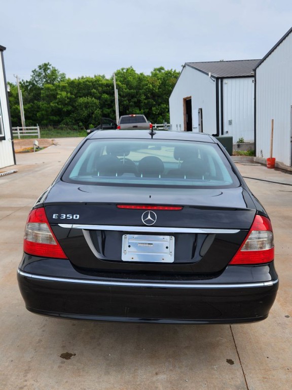 2007 Mercedes-Benz E-Class Image 10