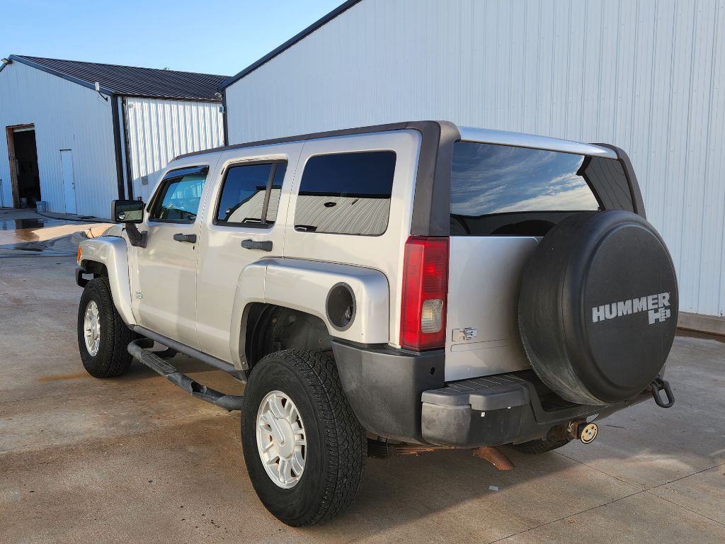 2006 HUMMER H3 Image 5