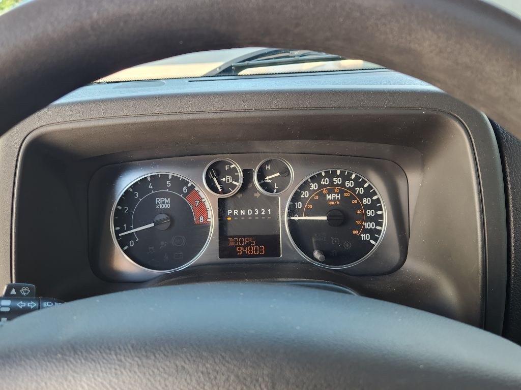 2006 HUMMER H3 Image 8