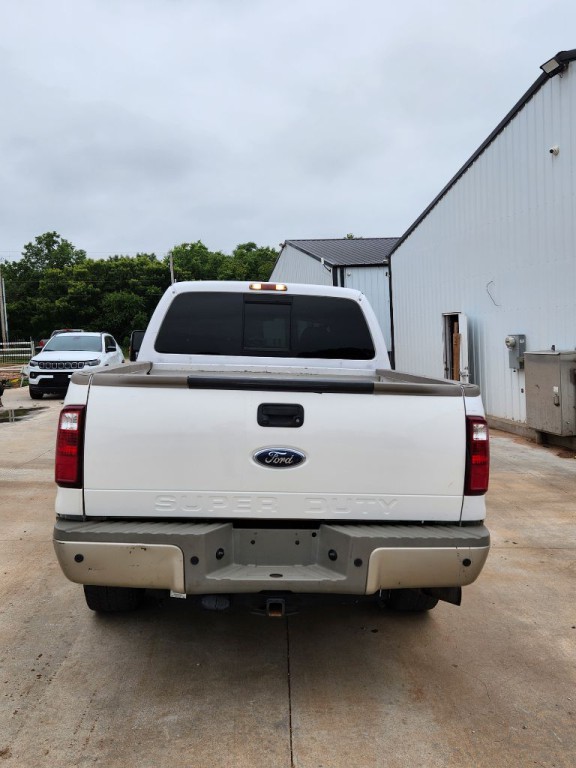 2010 Ford F-250 Image 12