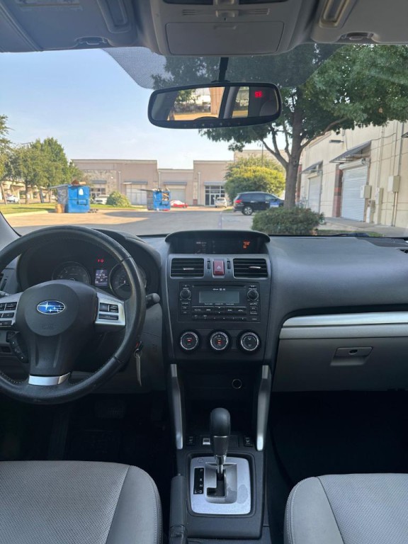 2015 Subaru Forester Image 6