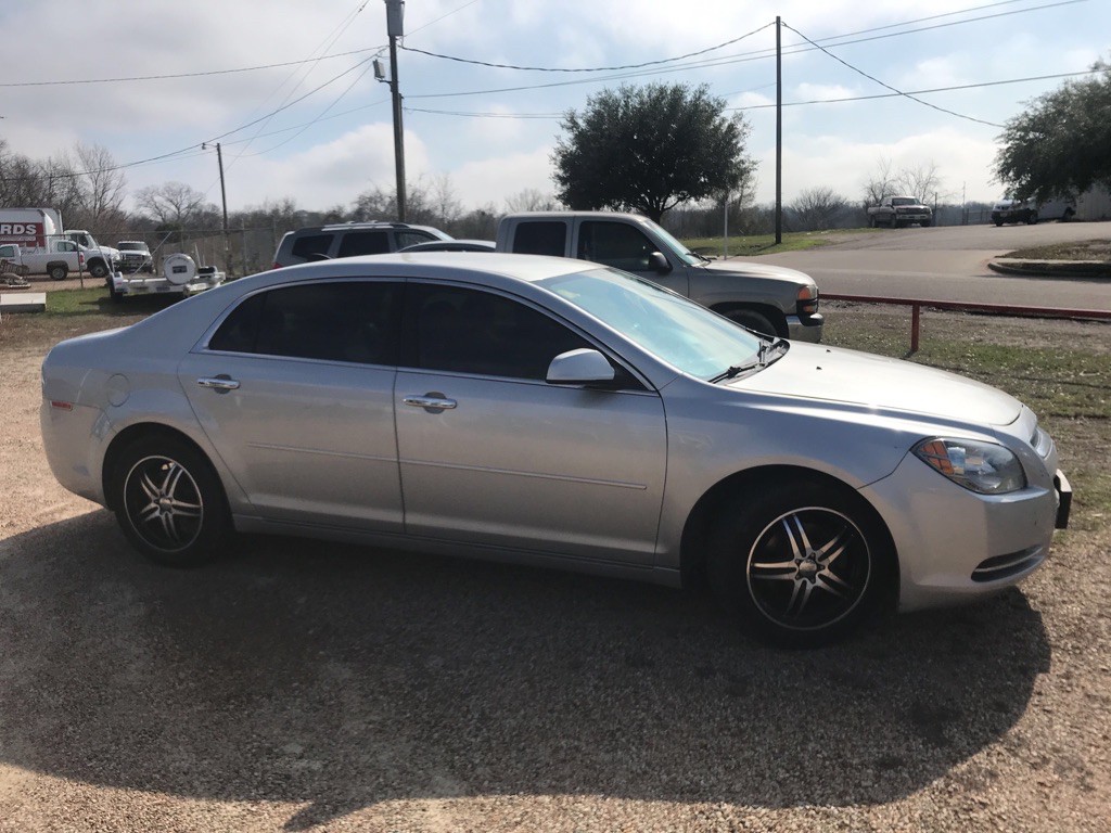 2012 Chevrolet Malibu Image 4