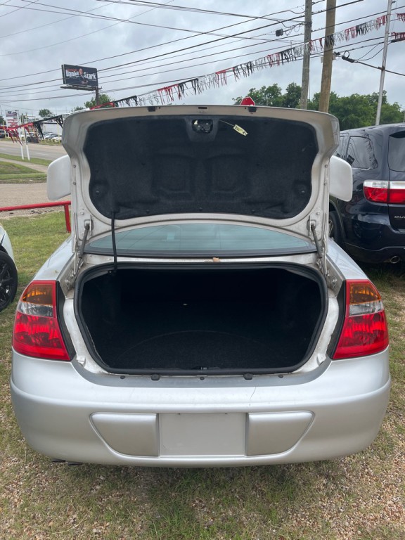 2004 Chrysler 300M Image 4