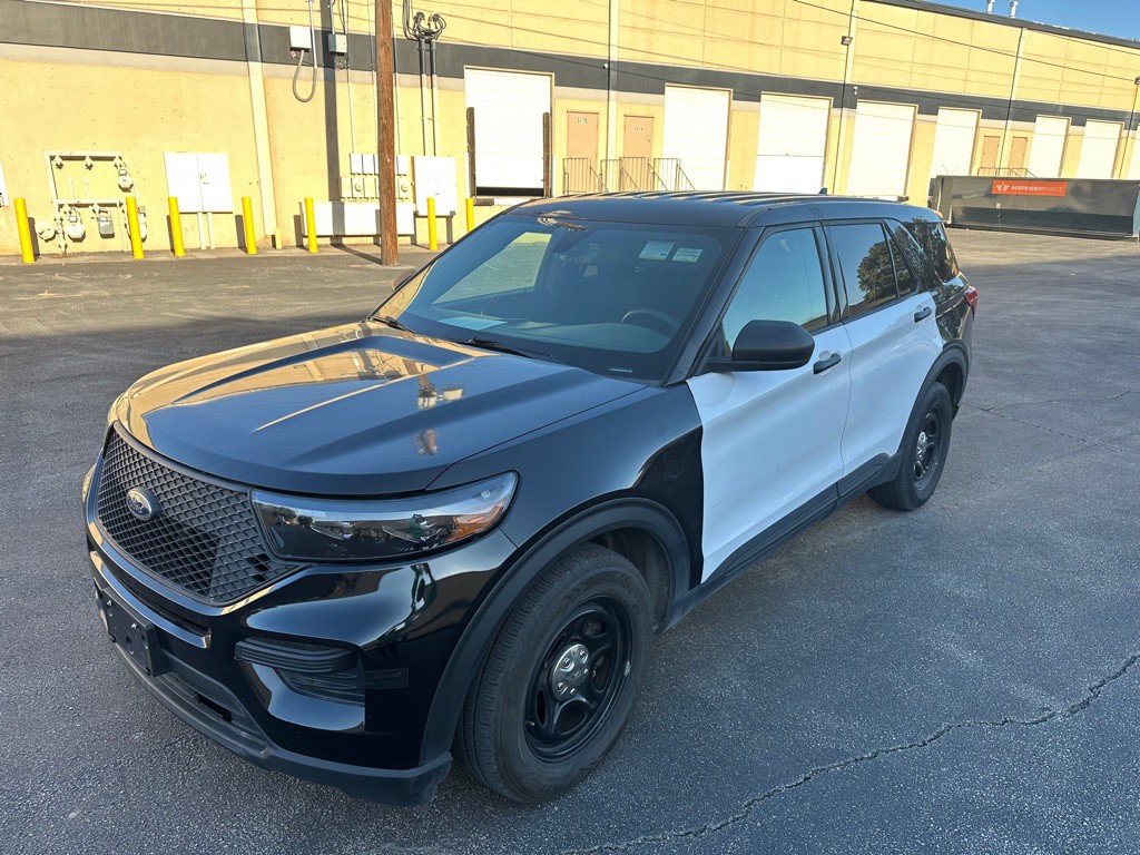 2020 Ford Explorer Image 2
