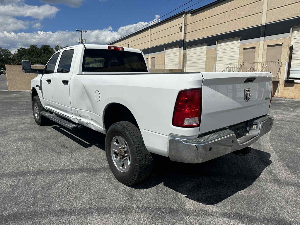 2017 RAM 2500 Image 4
