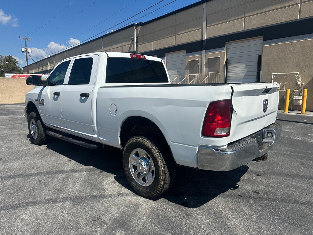 2015 RAM 2500 Image 4