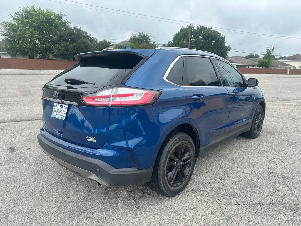 2020 Ford Edge Image 4