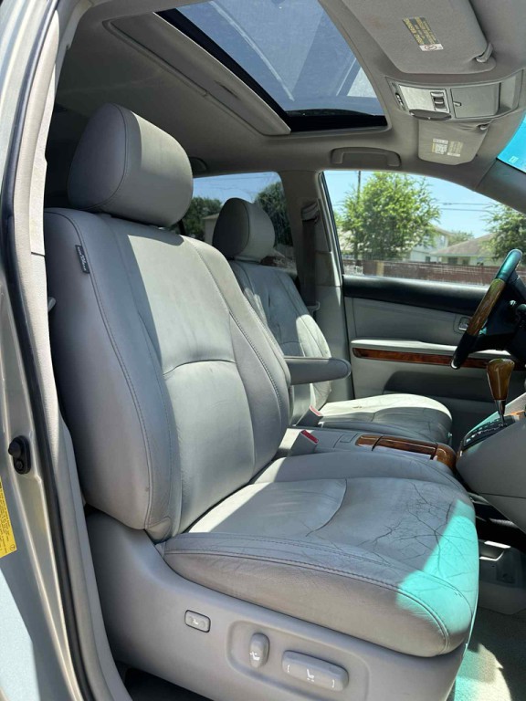 2009 Lexus RX Image 13