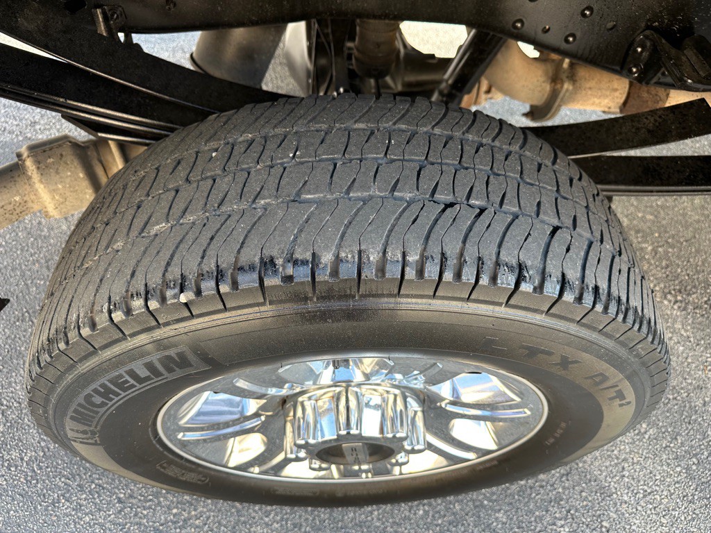 2016 Ford F-350 Image 9