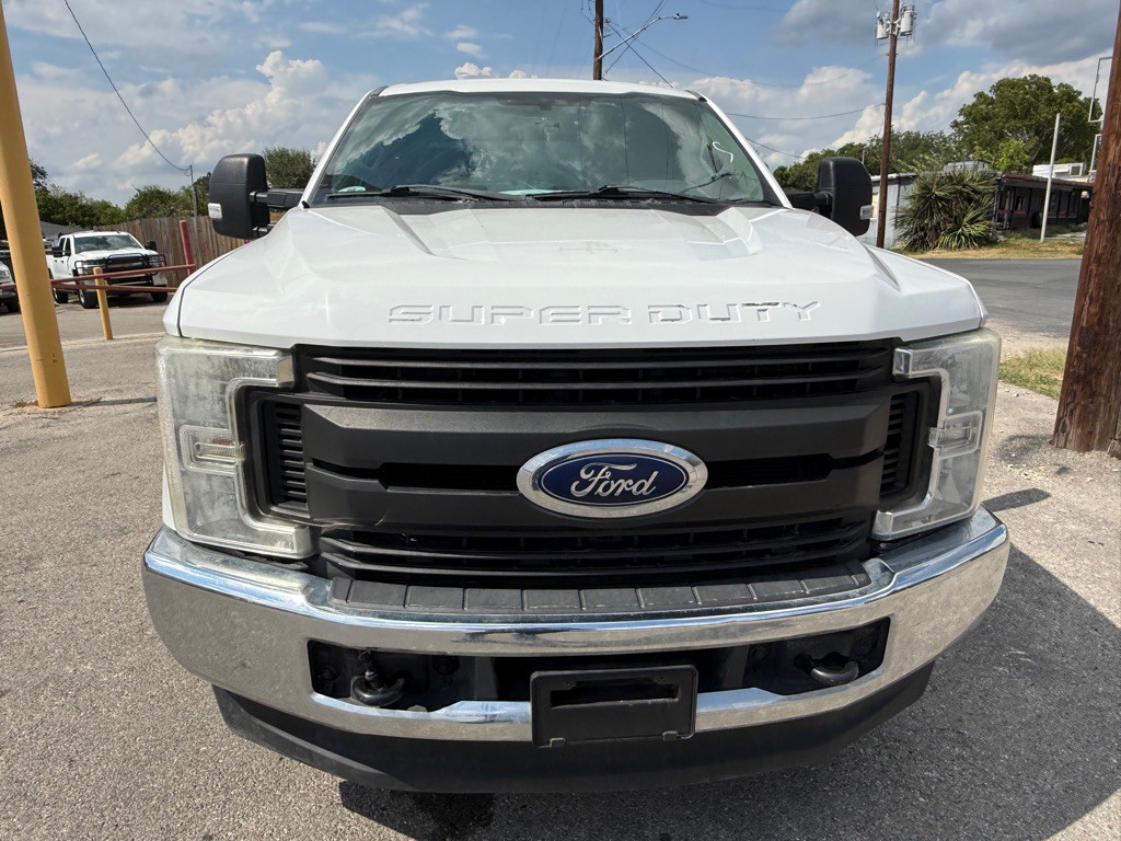 2017 Ford F-250 Image 10