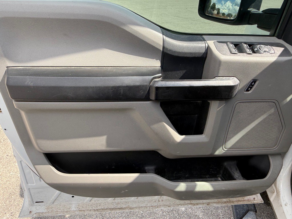 2017 Ford F-250 Image 16