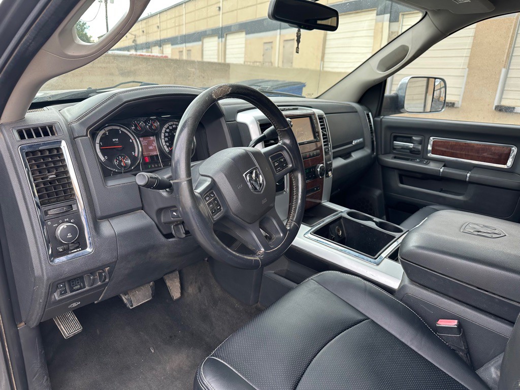 2012 Dodge Ram 3500 Image 9