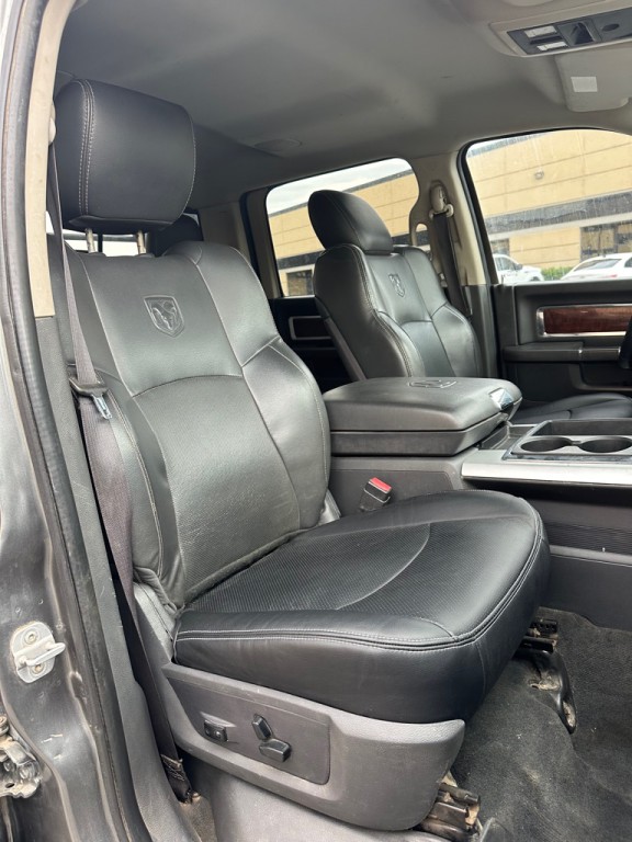 2012 Dodge Ram 3500 Image 12