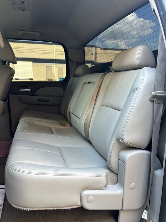 2009 GMC Sierra Image 16