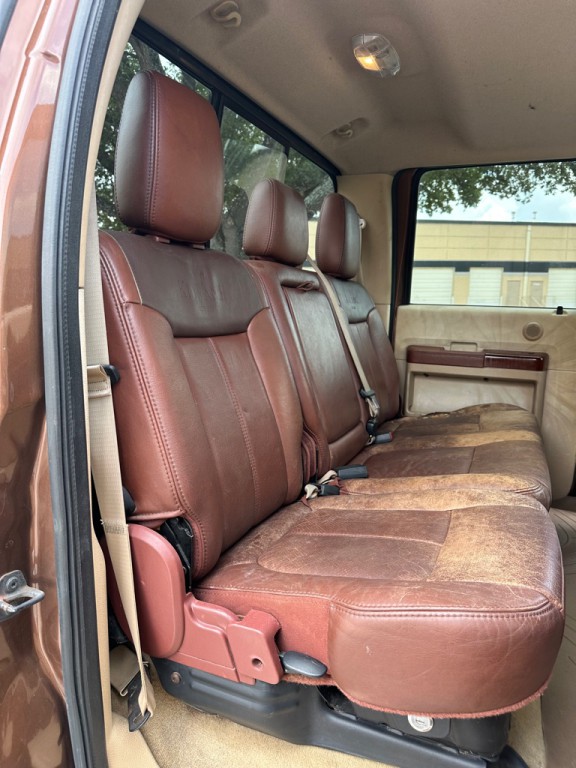 2011 Ford F-250 Image 12