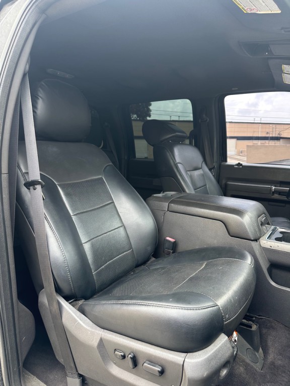 2011 Ford F-250 Image 13