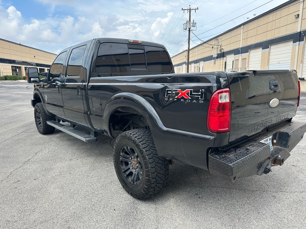 2011 Ford F-250 Image 21